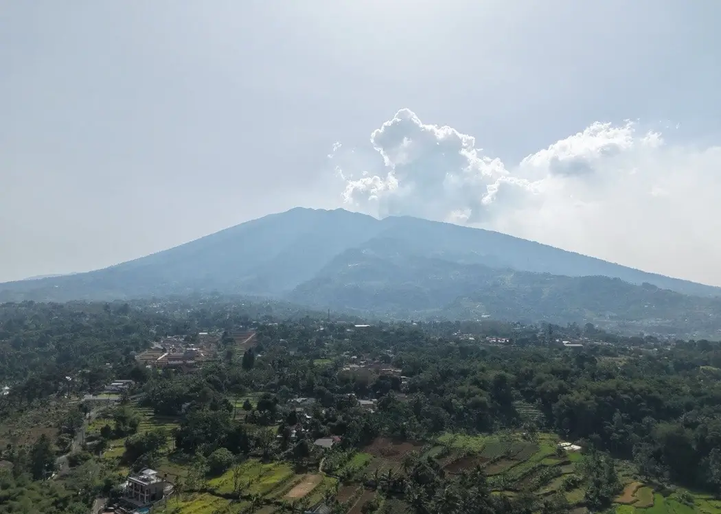 View Gunung Salak